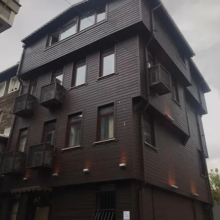 Musk24h Hostel *